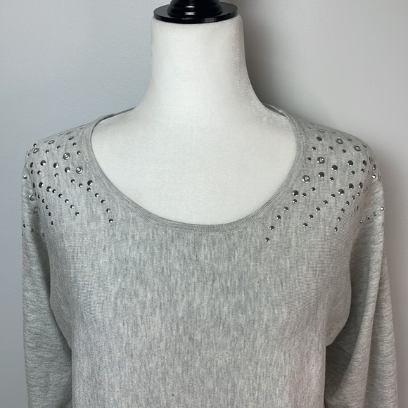 Cable & Gauge Heather Grey 3/4 Sleeve Sweater Sz Medium. - Picture 2 of 9